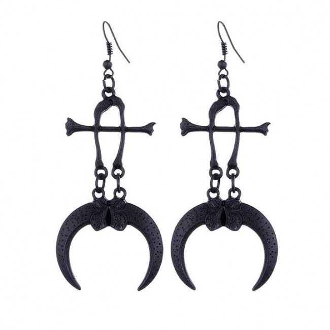 Restyle-Claws and Bones Earrings